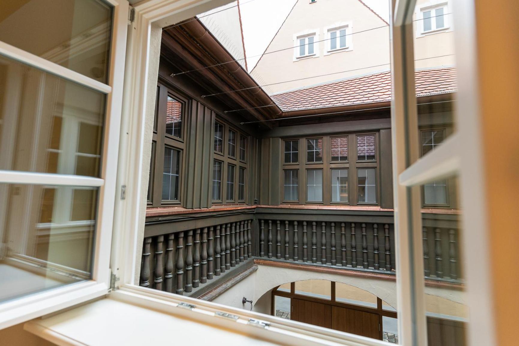 Traumhafte Und Hochwertige Stadtwohnung Im Zentrum Augsburgs Exterior photo